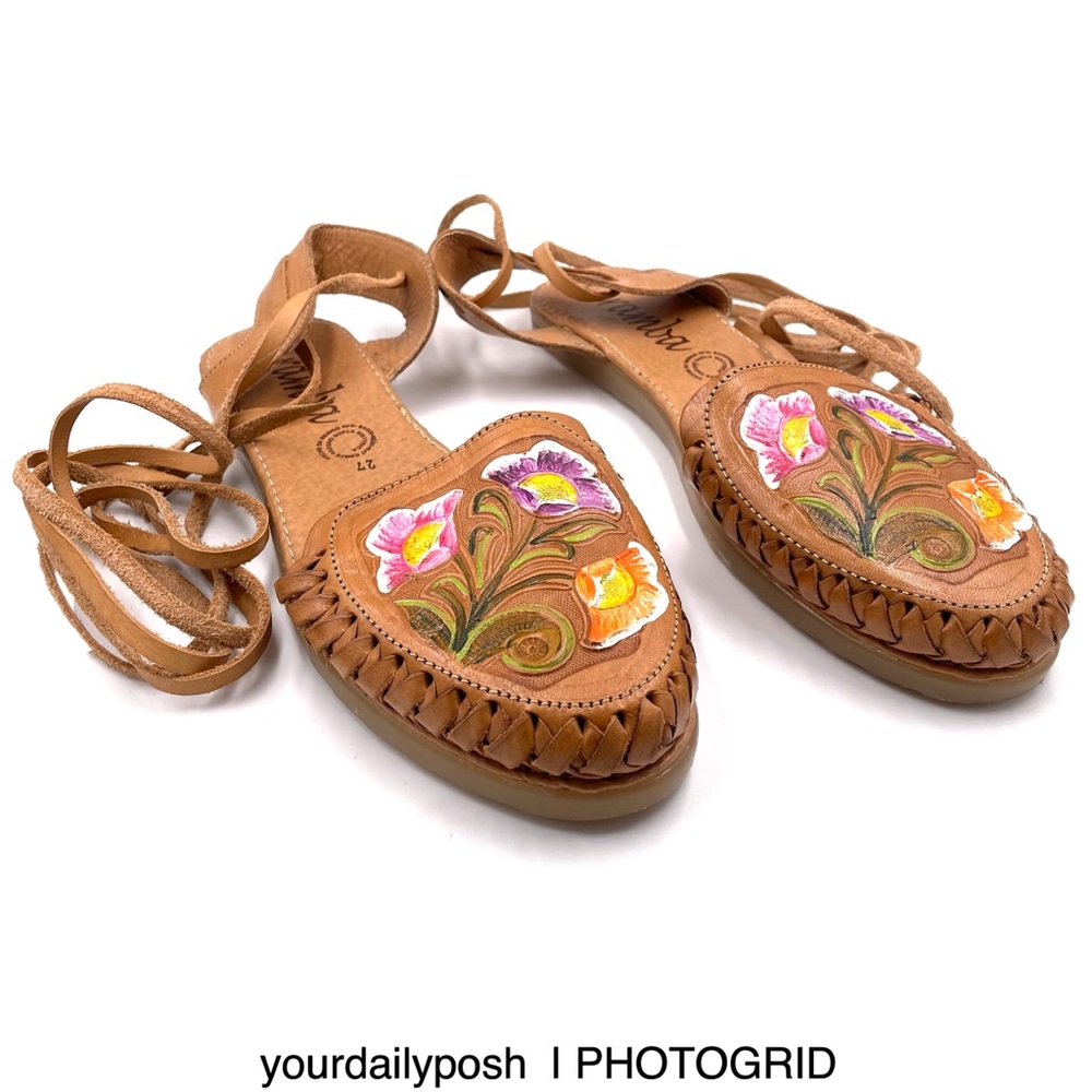 Tooled leather floral cincelados huarache lace up sandal flats Mexico 27